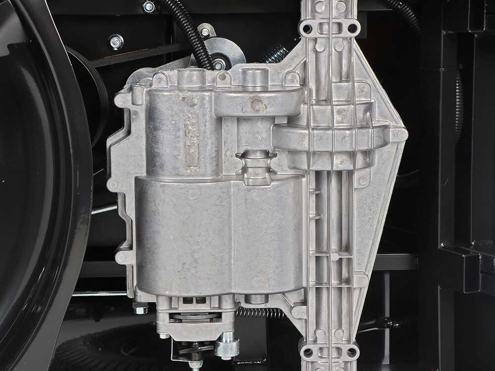 Tractor Cortacésped Minirider Geotech RM 75-610 C – Motor de 224cc