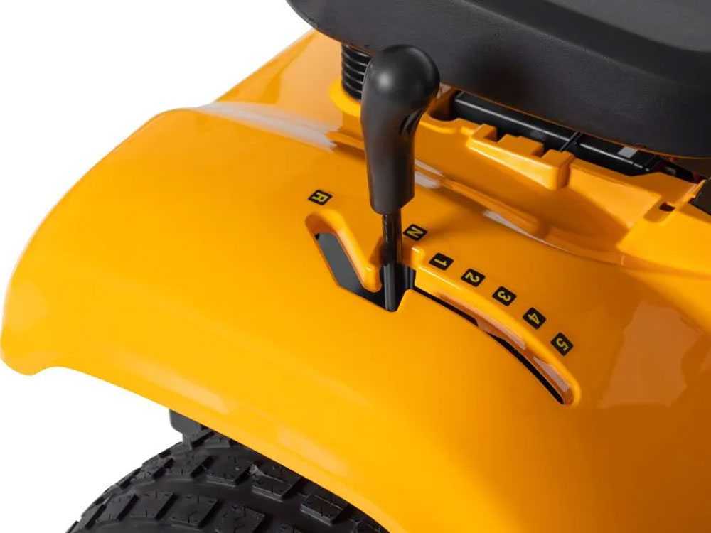 Tractor cortacésped Stiga Tornado 398 M – cambio mecánico y salida lateral
