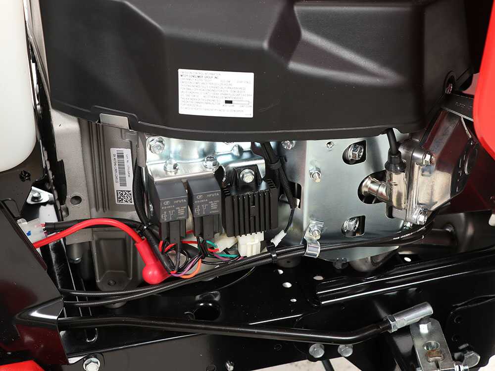 Tractor cortacésped Troy Bilt Horse 105T-R – cambio hidrostático – recogedor