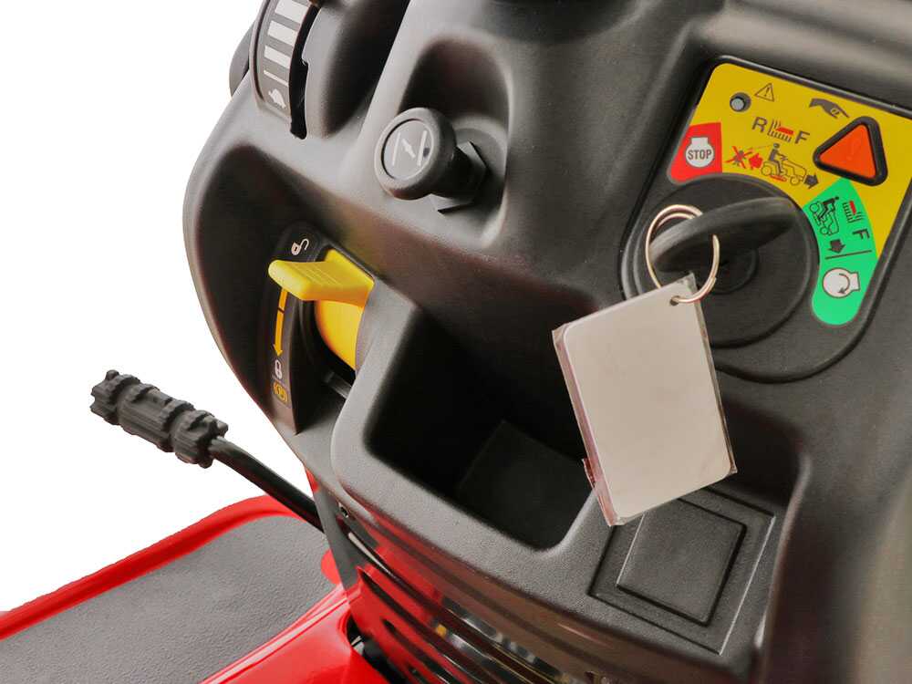 Tractor cortacésped Troy Bilt Horse 105T-R – cambio hidrostático – recogedor